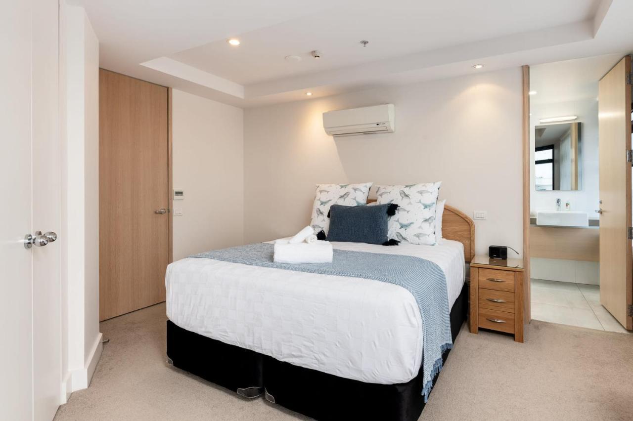 Superb Elevated Views Of Harbour With Heated Pool, Gym & Parking Apartment Mount Maunganui Exterior foto