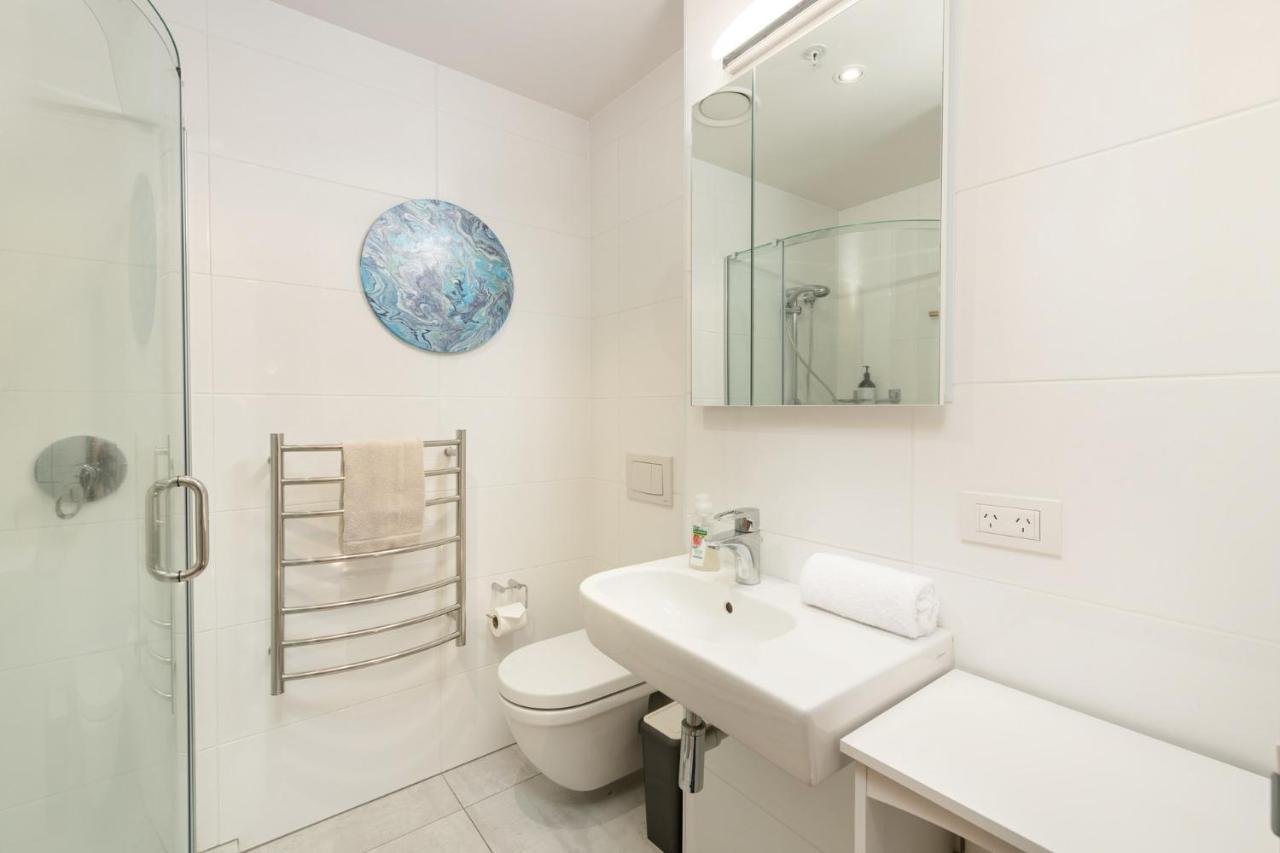 Superb Elevated Views Of Harbour With Heated Pool, Gym & Parking Apartment Mount Maunganui Exterior foto